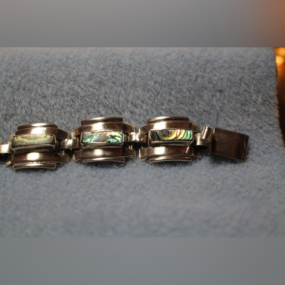 Available! COPY - Silver and abalone linked bracelet - Picture 6 of 7